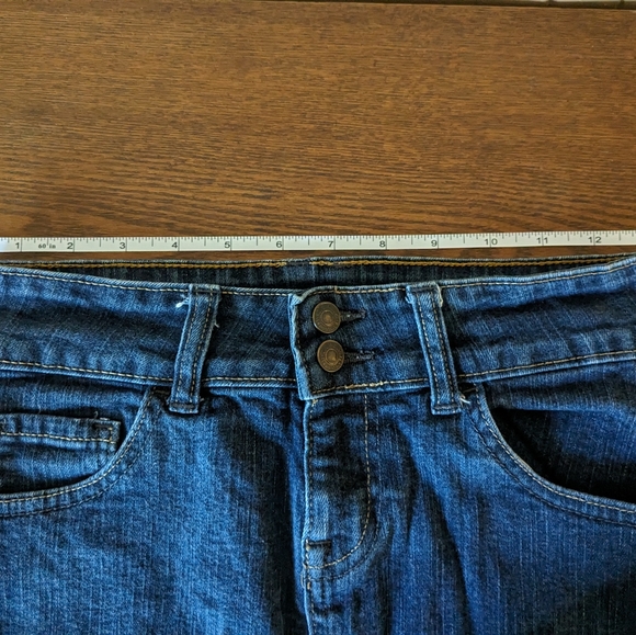 Old Navy Ultra Blue, denim skirt, size 0 - Picture 4 of 4